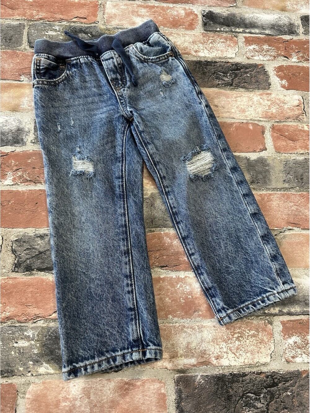 NWOT Gap Boys Pull-up Jeans Size 3T